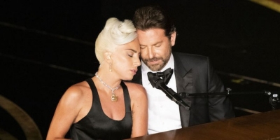 Lady Gaga zbulon të vërtetën për lidhjen me Bradleyn