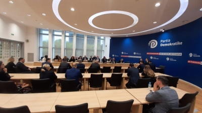 'Presidenti i ri'/ Berisha-Alibeajt: Je i zgjedhuri i Ballës, nuk ke mandat