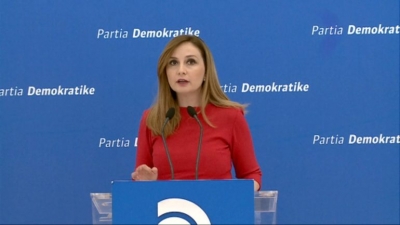 Covid-19/Tabaku: Shqiptarët duan shpresë, por qeveria do të paguajë 240 milionë euro më shumë për 5 PPP