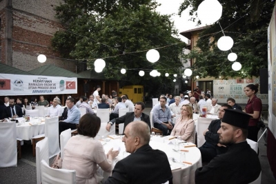 Voltana Ademi merr pjesë në iftarin e besimtarëve shkodranë