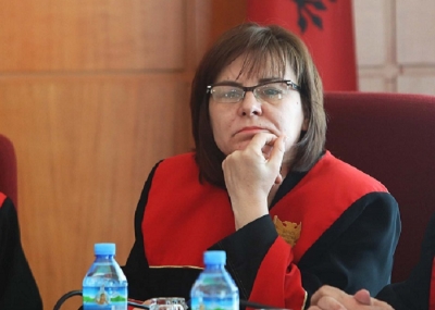Vettingu/ Zbardhet pasuria e Altina Xhoxhaj, gjyqtares së Gjykatës Kushtetuese