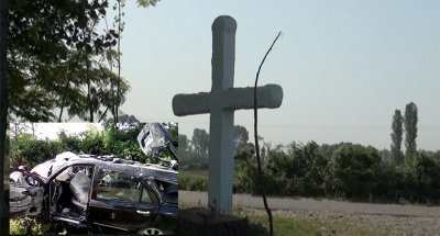 Video/ Tek Kryqi, aty ku humbën jetën në aksidentin tragjik tre të rinjtë
