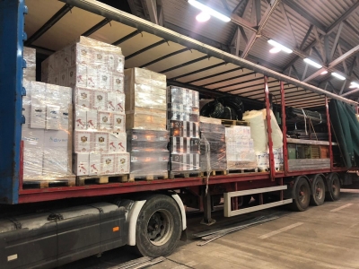 Bllokohen 8 ton verë kontrabandë, arrestohen administratori dhe shoferi i firmës