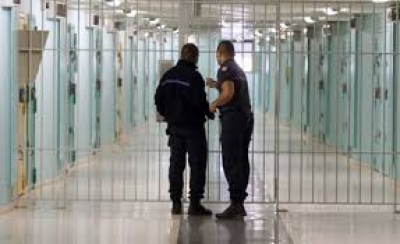 Francë/ Shqiptari ankohet para drejtësisë: Jam në burg kot, po më ngatërroni me tim vëlla!