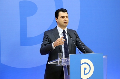 Lulzim Basha komunikim të jashtëzakonshëm me qytetarët nga selia e PD
