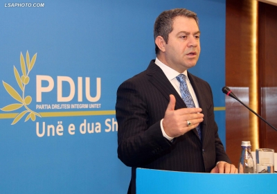 &#039;Asnjë justifikim s&#039;mund të pranohet më&#039;/ Idrizi: Shqiptarët kanë të drejtë të dinë sa të sëmurë janë