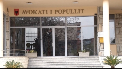 Avokati i Popullit: Shqipëria shkeli ligjet dhe konventat me dëbimin e Harun Çelik