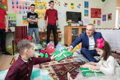 Meta:Të investojmë dhe të mbështesim fëmijët pa kujdes prindëror dhe të familjeve në vështirësi ekonomike, duke i përgatitur për sfidat e së ardhmes