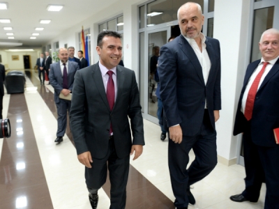 Dështoi me negociatat, dorëhiqet kryeministri Zaev, po Rama?