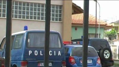 ‘Benzi’ përplas për vdekje gruan në Devoll, arrestohet shoferi