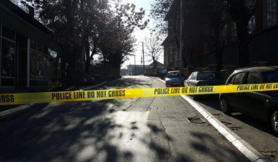 Qëllohet me armë zjarri 27-vjeçari në Tiranë