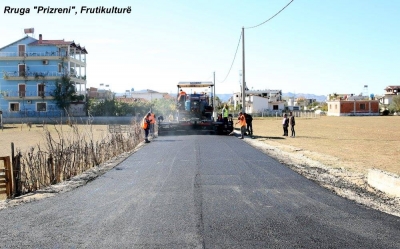 Bashkia Kamëz po investon në mbi 70 rrugë në 2018, 0 fonde nga qeveria