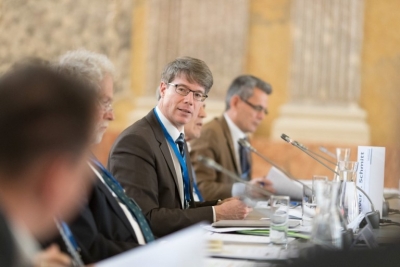 "Vuçiç dhe Rama, sundimtarë autoritarë që duan të përfitojnë nga konflikti Kosovë-Serbi