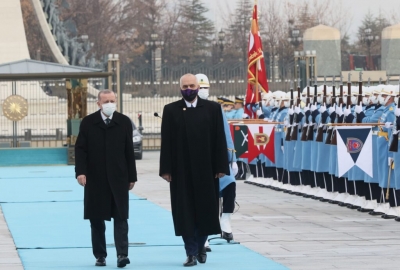 VOA: Rama shkon në Greqi sa herë takon Erdoganin