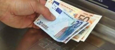 Ligji i ri në Kosovë, ulen pagat për Presidentin, kryetarin e Kuvendit dhe ministrat