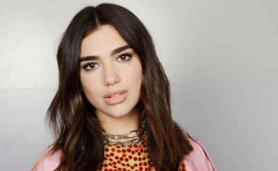 VIDEO/ Dua Lipa zgjedh Prishtinën në vend të Londrës në CNN