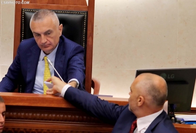 Meta: Edin do ta dekoroj po morëm negociatat