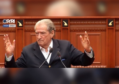 'Vrasje shtetërore'/ Berisha: Myftaraj u persekutua nga Rama, e dënoi me 1 vit burg! I përfshirë edhe Veliaj