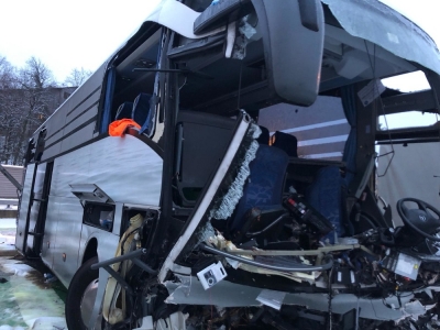 Rrëzohet autobusi në Zyrih, dy shqiptarë mes 44 të plagosurve