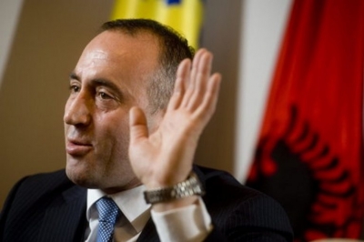 Ramush Haradinaj i çon mesazh Albin Kurtit: Mos e hiq taksën