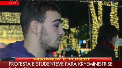 LAJMI I FUNDIT/ “Na gjuajtën me shkelma, na kërcënuan”, studentët akuza policisë: Na rrahën kur shkuam për nevoja personale
