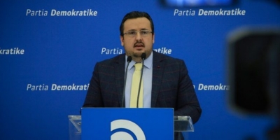 “Buxhetit i mungojnë 122 milionë USD” – Teliti: Qeveria ka dështuar në mbledhjen e të ardhurave