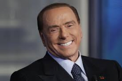 Itali/ Berlusconi mund t’u kthehet sërish posteve zyrtare