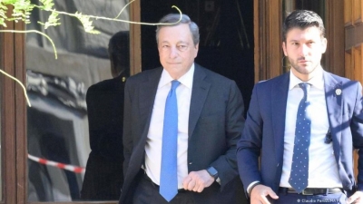 Qeveria Draghi po largohet, borxhet e Italisë mbeten