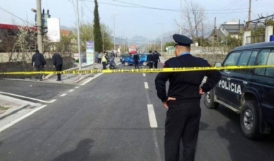 E rëndë në Fier, aksidentohet autobusi nga Kosova, 2 të vdekur