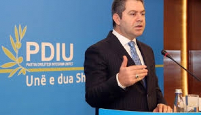 Idrizi: Urojmë që paqja dhe lavdia qofshin mbi Shqiptarët dhe Shqipërinë!