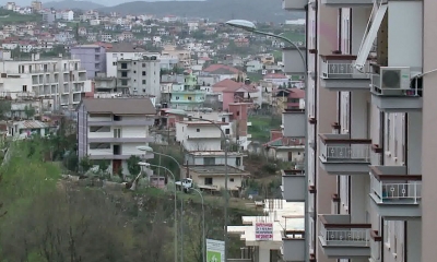 Taksa e pronës do rrënojë familjet dhe do rrisë të ardhurat për pushtetin vendor