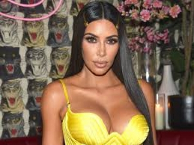 FOTOJA/ Kim Kardashian uron shqiptarin për ditëlindje