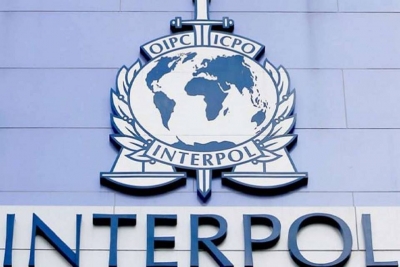 Interpol Tirana merr nga Franca shqiptarin e dënuar për vrasje, përcjell një tjetër për Itali