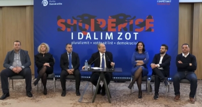 Berisha: 'McGonigal me fustan' e korruptuar njëlloj si ai. Surreli sot i urryer njësoj si blloku në 1990!