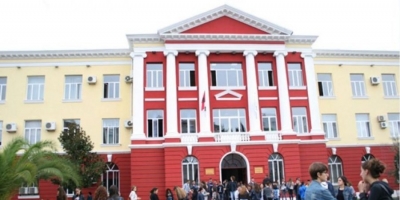 Bllokohet portali për rregjistrimin në Universitete, studentët në kaos