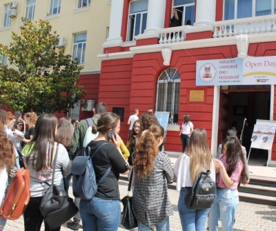 Shqipëria, vendi ku arsimi nuk ka lidhje me tregun e punës