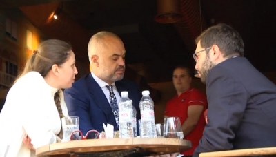 Edi Rama 'zbulon' që 40% e bizneseve janë problematikë me ligjin: Por kush dhe pse i la?!