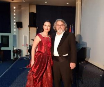 “Romancat shqiptare”, me zërin e sopranos Shpresa Beka dhe baritonit Ylber Gjini