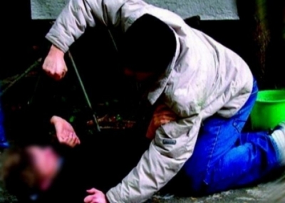 Dhunonet turisti rus në Vlorë, dy të rinj e bëjnë për spita/ Arsyeja