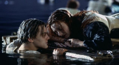 Përse Xhek duhet te vdiste? Regjisori tregon të vërtetën e “Titanic”