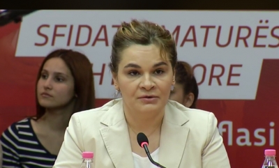 Monika Kryemadhi: Rama po shkatërron të ardhmen e rinisë shqiptare