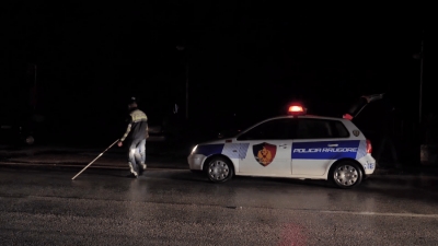 Vritet me plumb në kokë dhe braktiset në rrugë