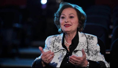 Roza Anagnosti iu bashkohet artistëve për Teatrin