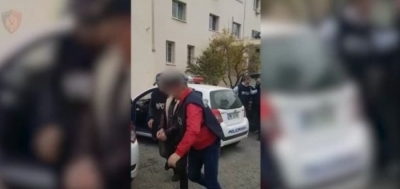 Lushnje/ Dy vëllezër rrahin me dorezë metalike një 54-vjeçar